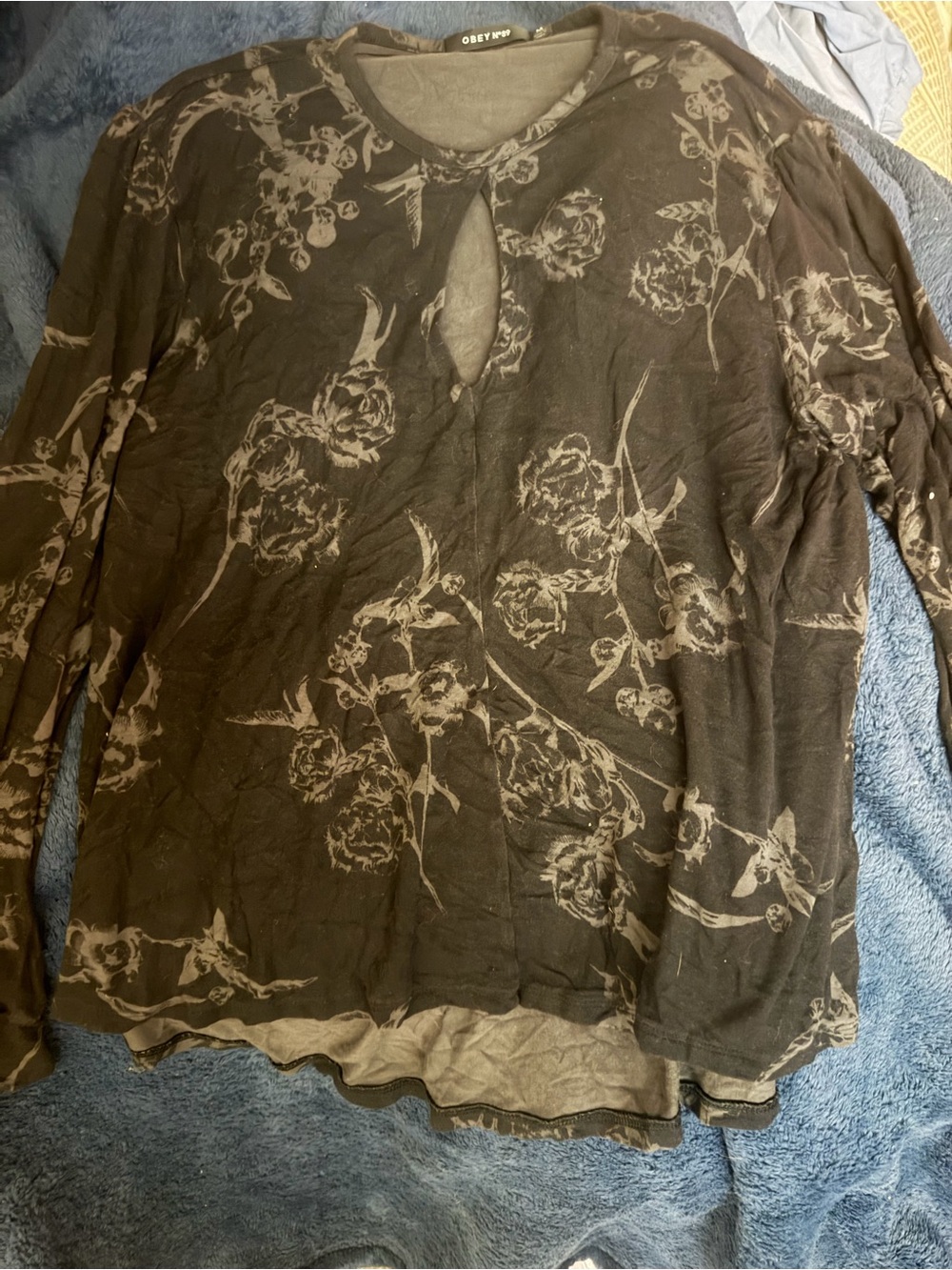 Obey women’s Black Floral Keyhole Long-Sleeve Tee